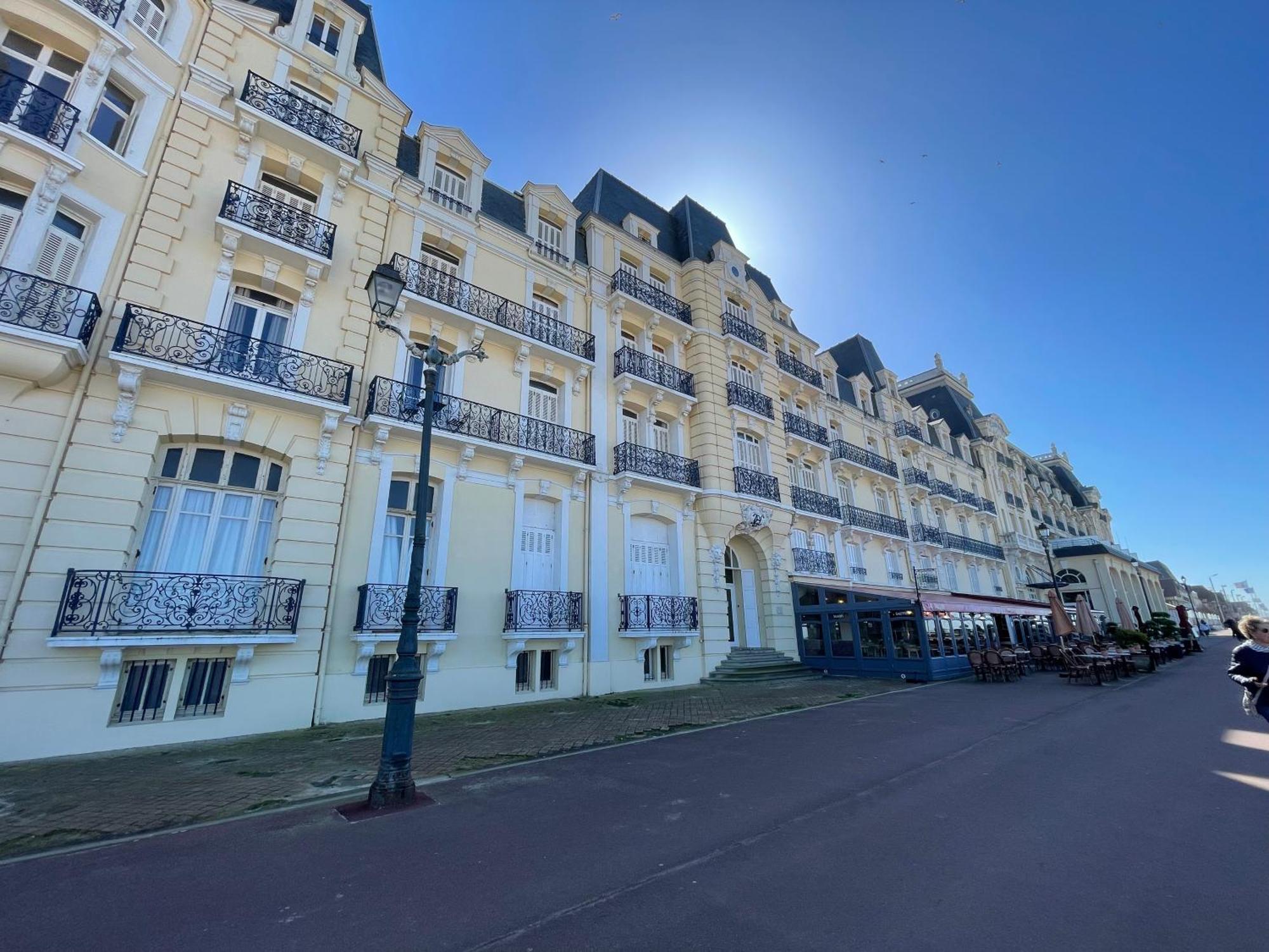 Villa Les Myrtilles Cabourg Exterior photo