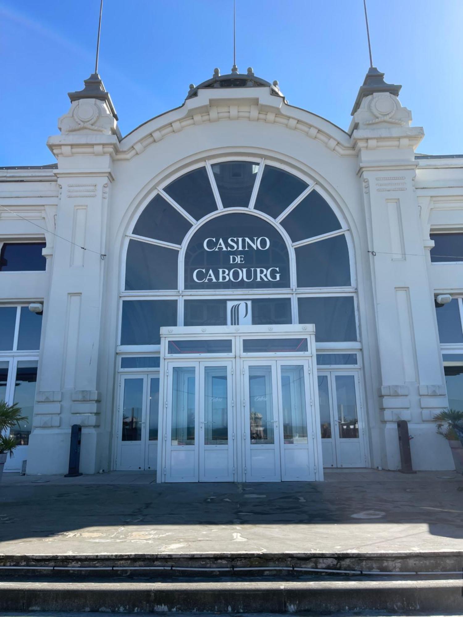 Villa Les Myrtilles Cabourg Exterior photo
